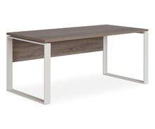 Load image into Gallery viewer, Gammel 67&quot; Desk
